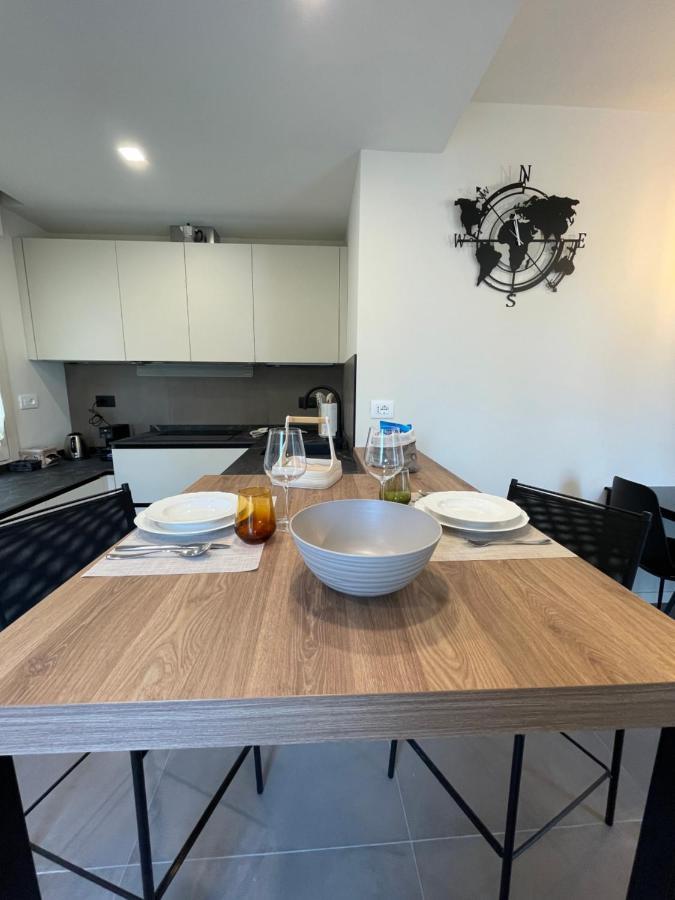 Lucia Holiday Apartments Lazise Exterior foto