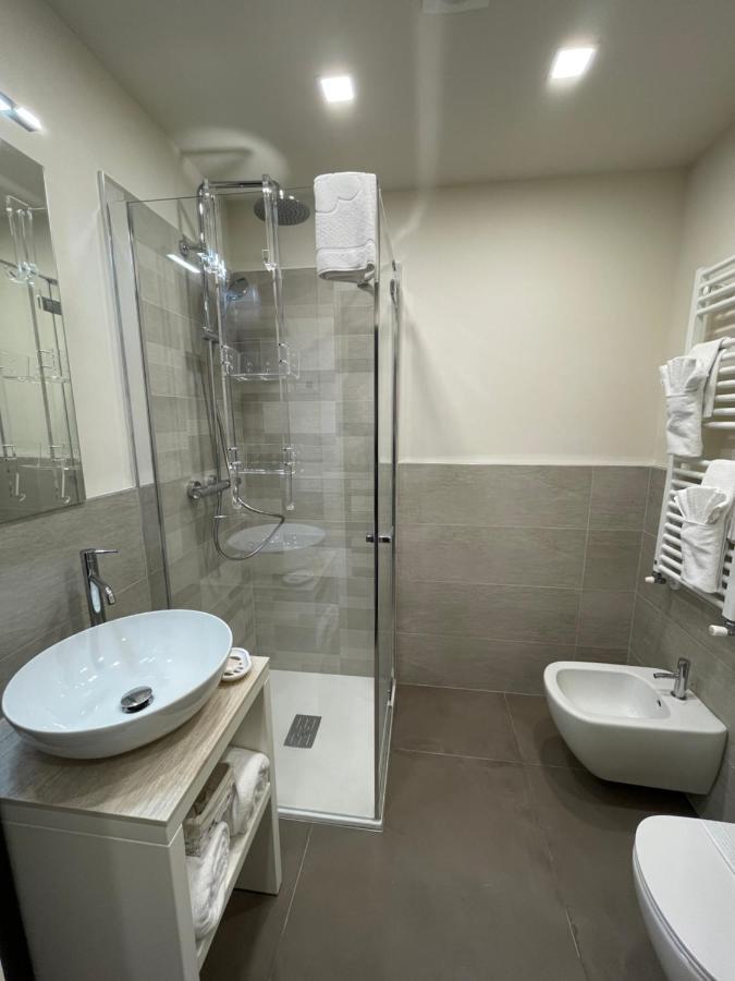 Lucia Holiday Apartments Lazise Exterior foto